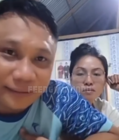 Live Wahyudin Moridu dan istrinya. (instagram)